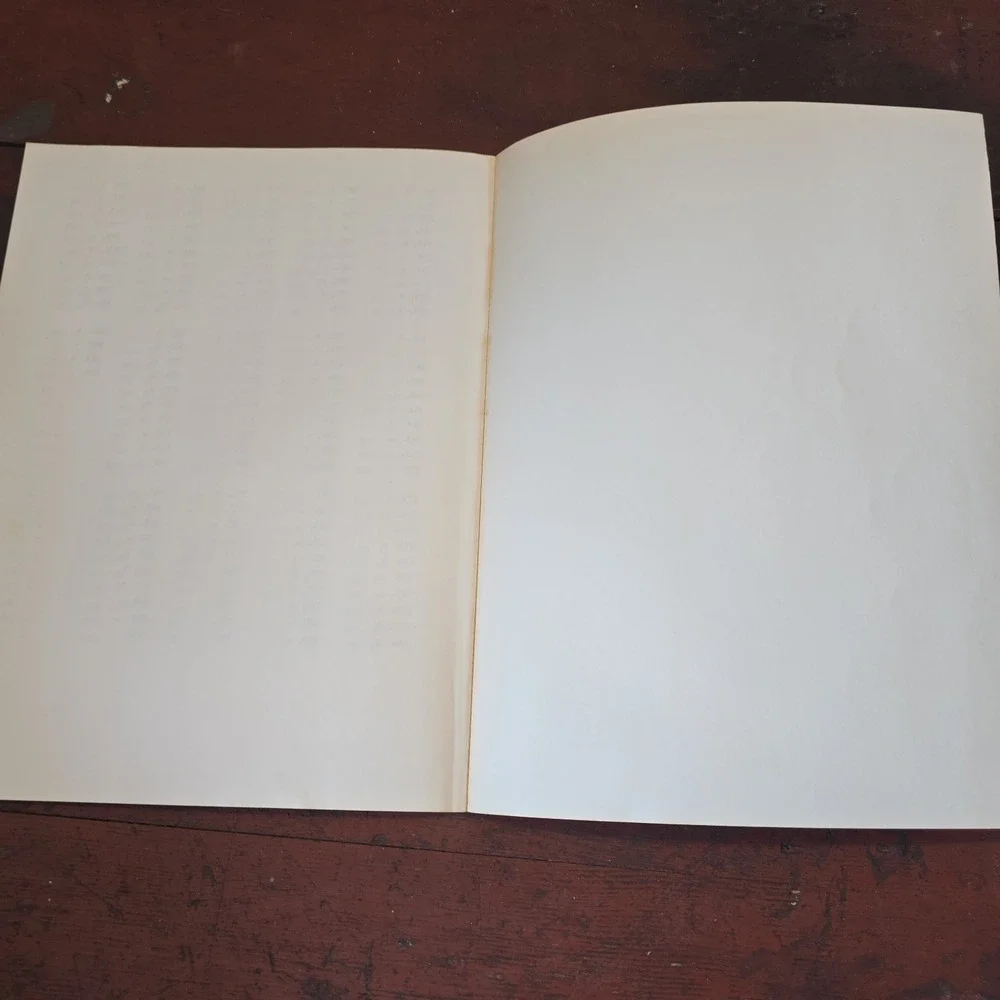 Astronomy Questions - A Study Guide - University of Minnesota MN 1980 Book‎ RARE